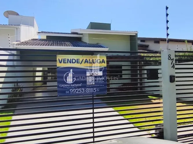 CASA DE 3 QUARTOS COM SUÍTE PARA VENDA POR R$ 850.000,00 OU ALUGUEL POR R$ 4.300,00 NO JAR