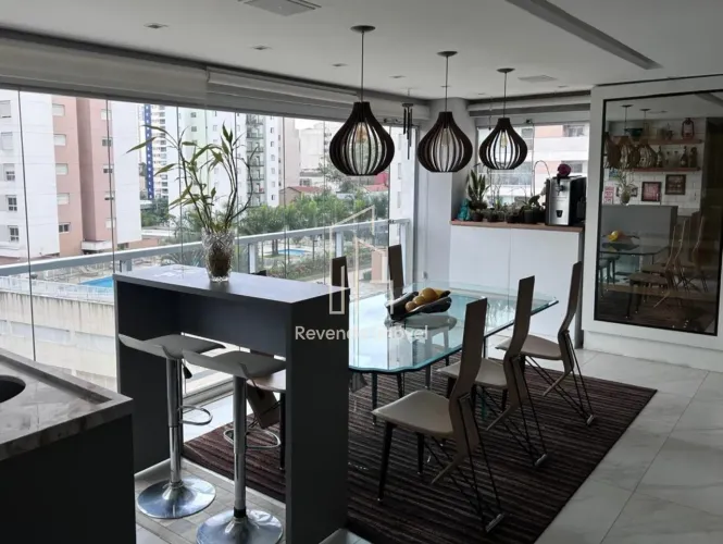 Imperdível Apartamento à Venda em São Paulo-SP, Aclimação: 2 Quartos, 2 Suítes, 2 Salas, 3