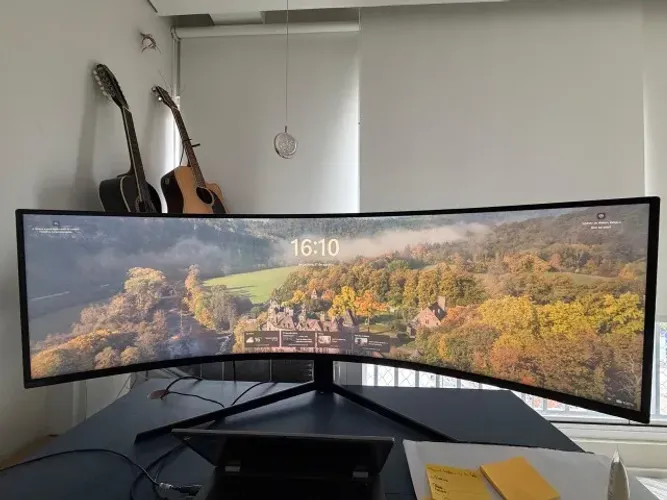 Monitor Samsung Odyssey G9 OLED 49 240hz