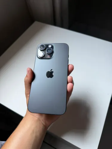 iphone 16 pro max mancha na tela