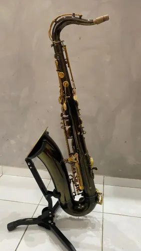 Sax tenor Conn 22m Black