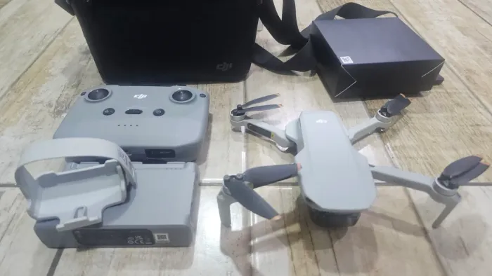 Drone DJI Mini 2 Combo Fly More 