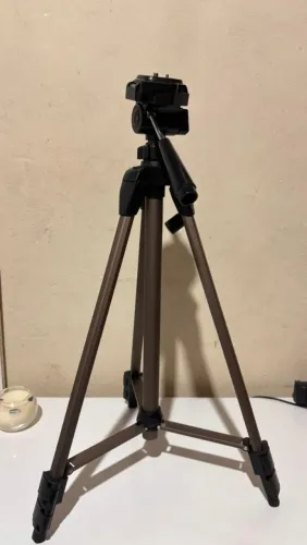Tripé para câmera