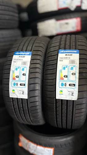 Par (02) pneus 195/45/15 WINRUN