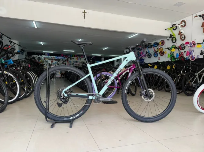 SUPER PROMOÇÃO - BICICLETA ARO 29 CALOI EXPLORER C/ NOTA FISCAL E GARANTIA - SOMOS LOJA