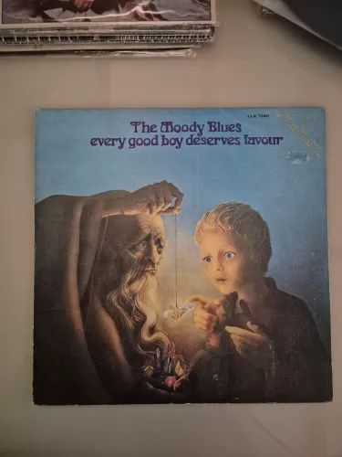 Disco Vinil LP Moody Blues - Every Good Boy Deserves Favour