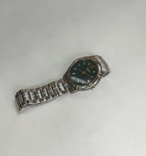 Relógio Guess vintage 90 japonês clássico