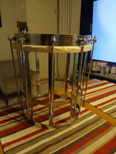 Cuica De aço inox vazada de 10"da marca Takito zerada (somente retirada)