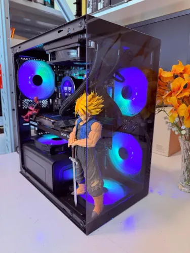 PC Gamer Ryzen 5 5600 + RX 6650XT + 16GB - Impecável