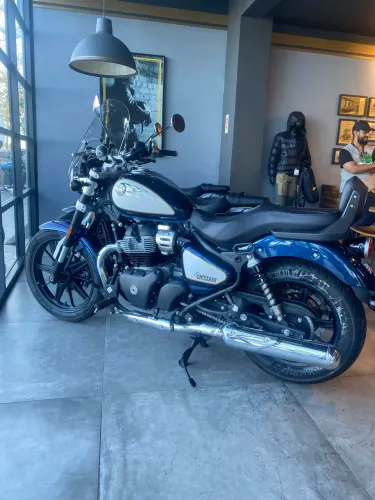 SUPER METEOR 650c 2026 (0 KM) - MICK