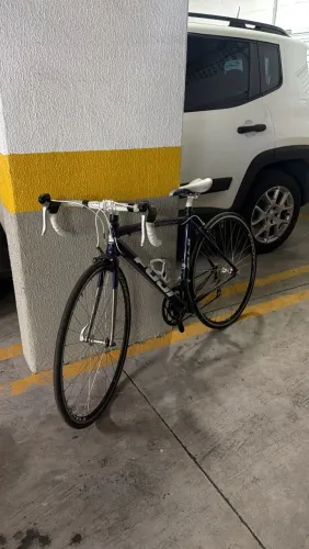 Bicicleta speed Fuji Newest