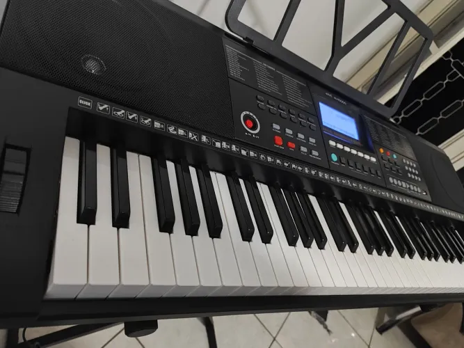 Teclado musical MTX