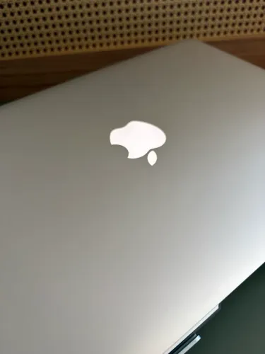 MacBook Air 13?