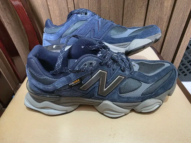 New Balance 9060 43BR azul marinho