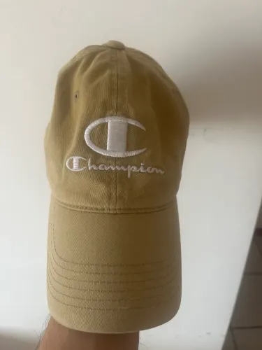 Boné champion