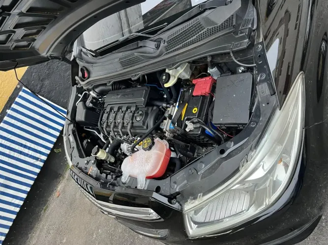 Chevrolet Prisma Sed. LT 1.0 8V Flexpower 4P 2015