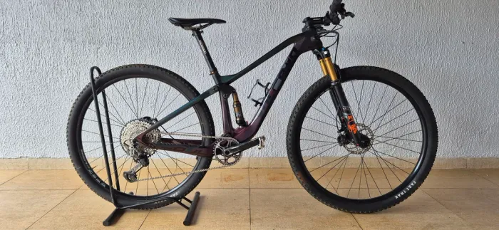Soul Volcano Carbon (Tam 15,5) - Fox Kashima, Shimano XTR/XT & Cubos DT Swiss