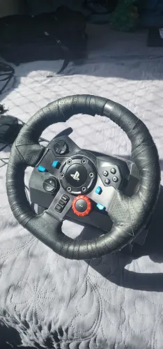 Volante Logitech G29 - PC - PS4 e PS5