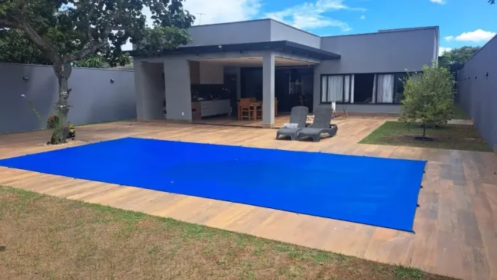 Lona de Proteção para Piscinas e Capa Termica
