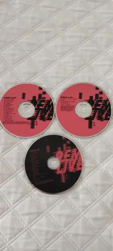 Coleção pessoal cds e dvds REM,originais, sem caixa , sem rótulo.