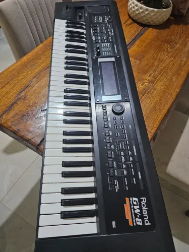 Roland GW8 v2