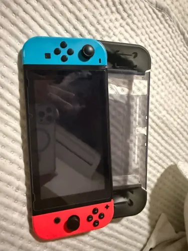 Vende se nintendo switch usado