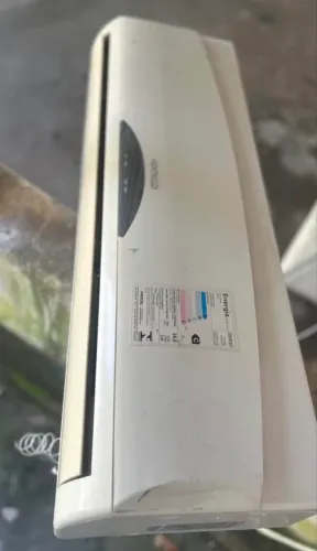 Ar condicionado 