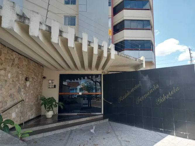 Imóvel para venda possui 104m² com 4 quartos no Bairro Olegário Pinto- Caldas Novas- GO