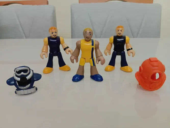 Lote de bonecos mergulhadores imaginext
