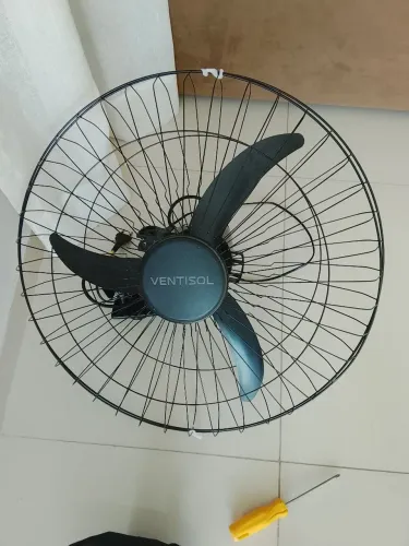 Ventilador de parede 