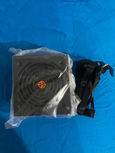 Fonte TGT 500W Real para PC Gamer - Nova