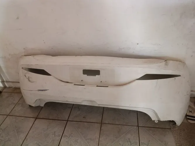 Para choque traseiro - HB 20 Hatch