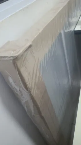 Janela de alumínio branca 4 folhas