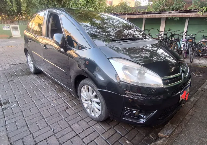 Citroen C4 GLX 2.0 Flex 16V 5P Aut. 2012