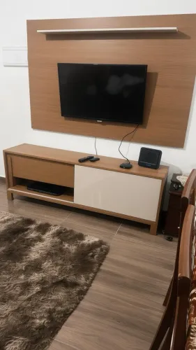 Rack para Tv 65" - Com painel suspenso