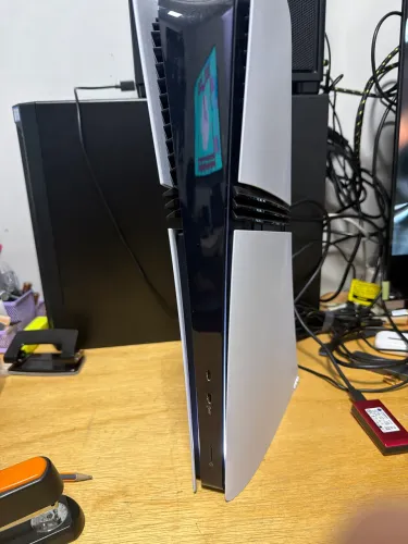 PS5 PRO Desbloqueado 4tb