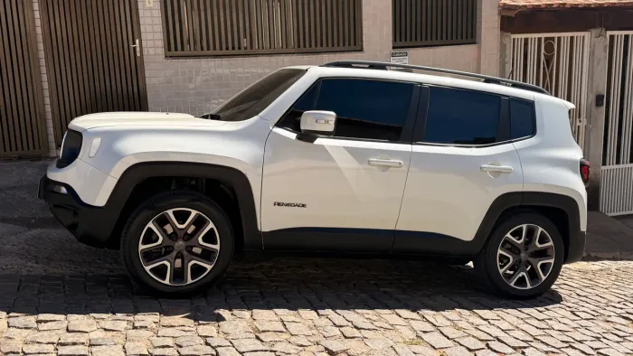 Jeep Renegade Longitude 1.8 4X2 Flex 16V Aut. 2021