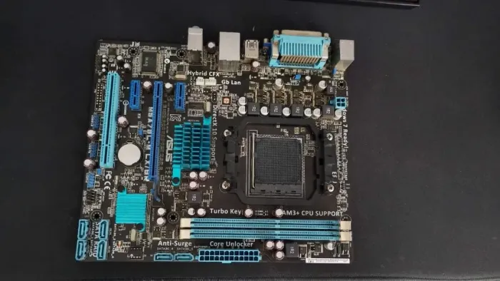 Placa mae AM3 + m5a78l-m lx/br
