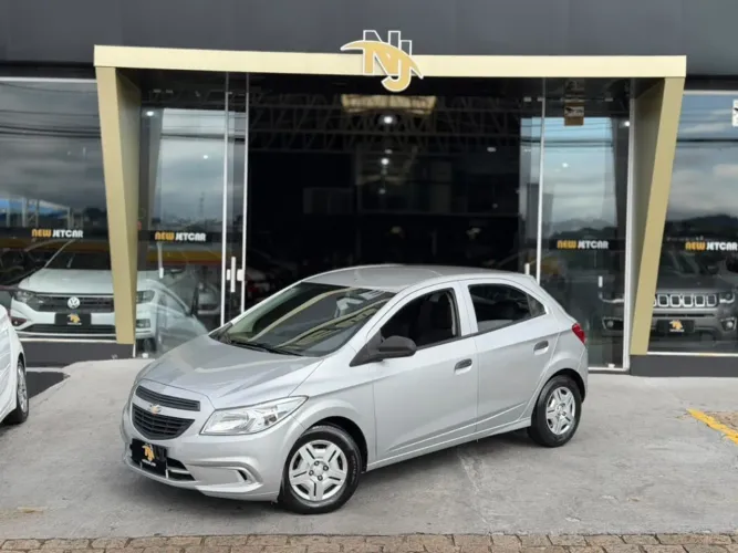 Chevrolet Onix JOY Hatch 1.0 8V Flex Mec. 4P 2017