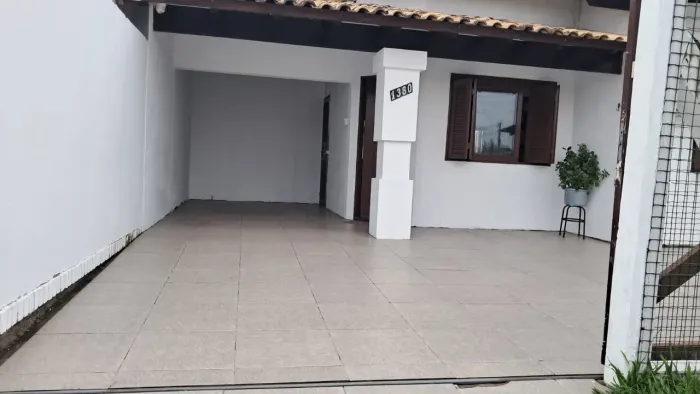 Ótima oportunidade em Imbé... Casa de 2 dormitórios... Ótima localização.95625