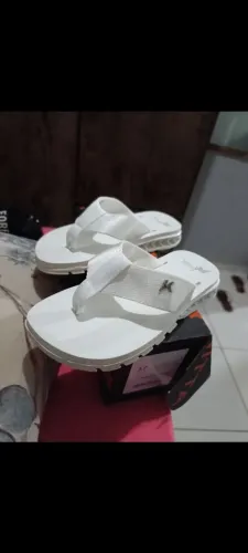 Vende-se sandália Kenner