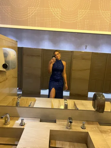 vestido de paetê feito sob medida para festas