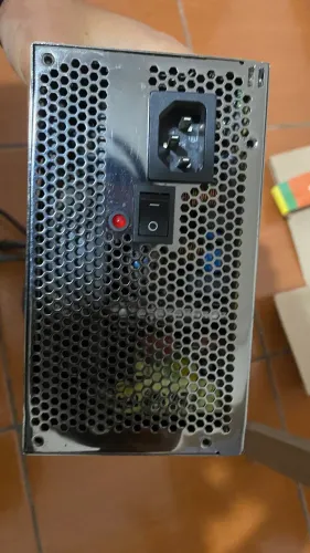 Vendo fonte CoolerMaster 500w