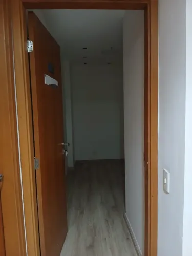 Alugo Sala Comercial no Centro de Niterói