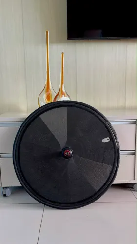 Roda Zipp clincher para bike TT