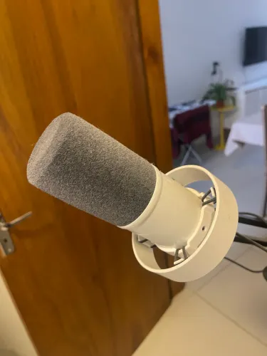 Microfone Fifine k688 + Suporte de braço para mesa