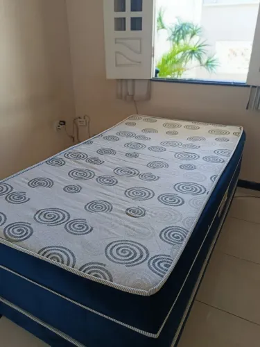 Vendo cama confortável 