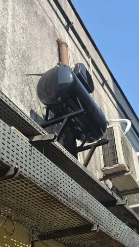 Envasadora de pastosos  e compressor