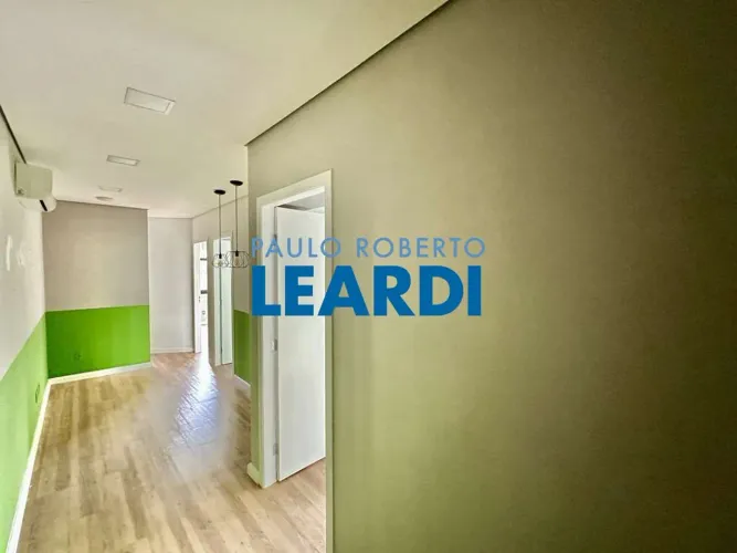 CONJ. COMERCIAL - GRANJA VIANA - SP