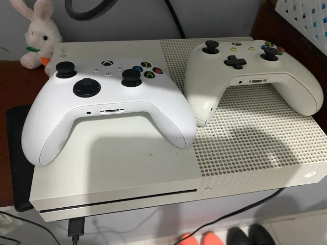 Vendo Xbox one S